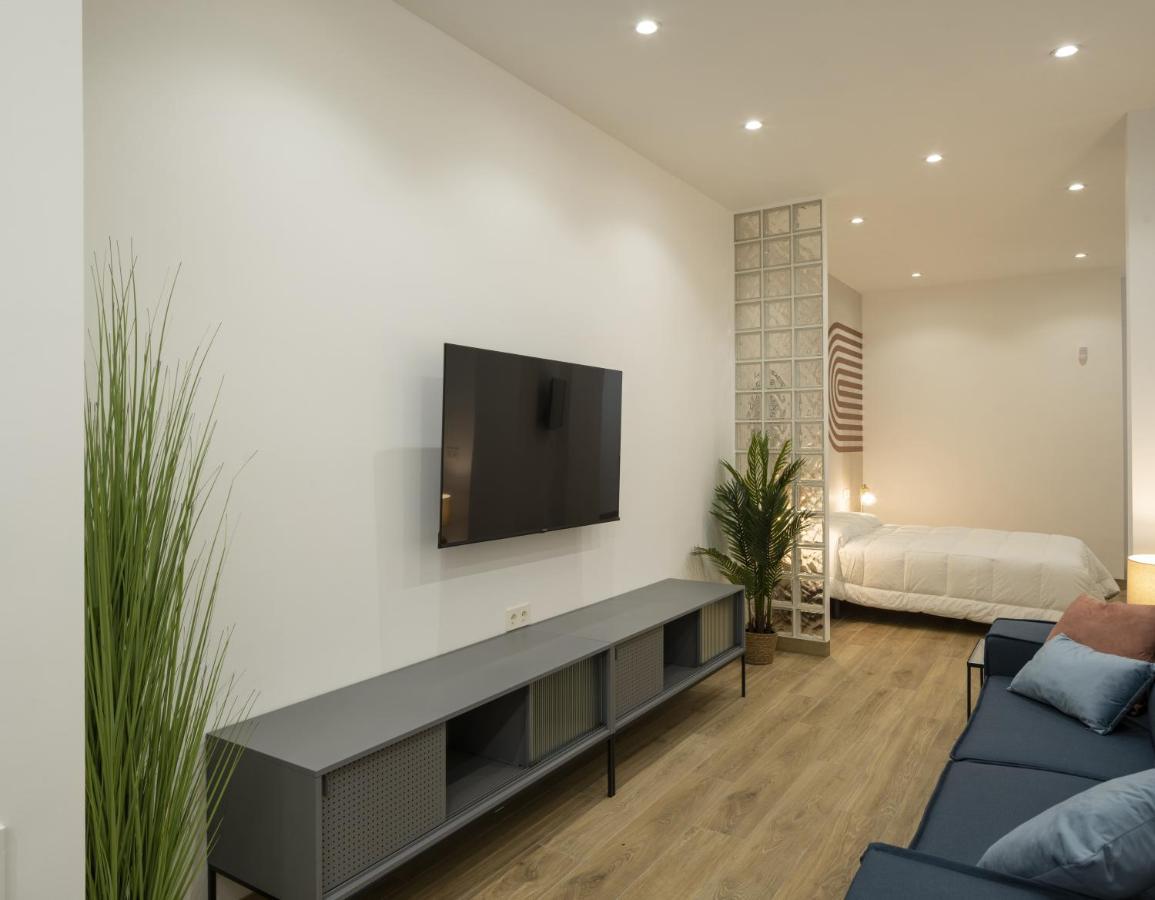 Apartamentos Mª Luisa De Dios, By Daimar Granada Esterno foto